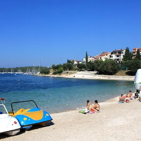 With A Parking Space Pjescana Uvala, - 14564 Apartman *