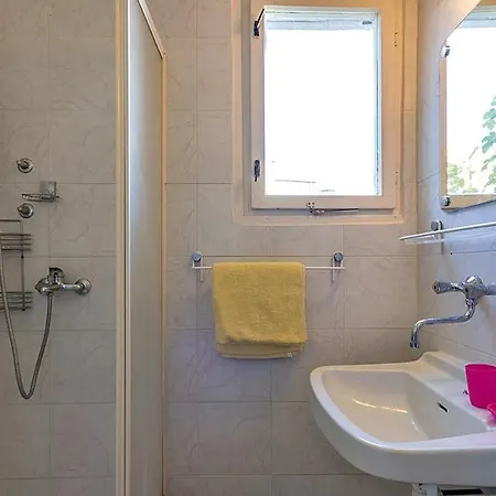 Apartman With A Parking Space Pjescana Uvala, - 14564 *