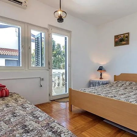 Apartman With A Parking Space Pjescana Uvala, - 14564